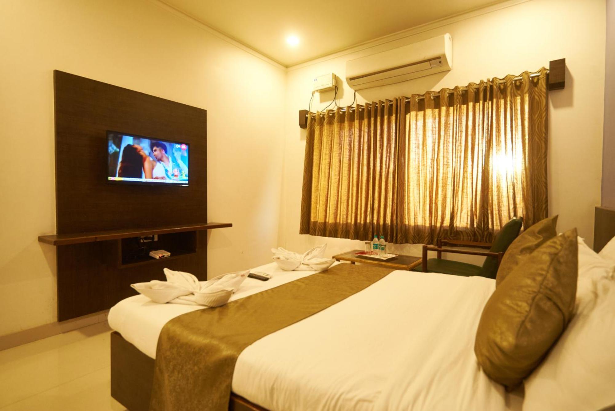 Hotel Pride Inn Shirdi Exterior foto