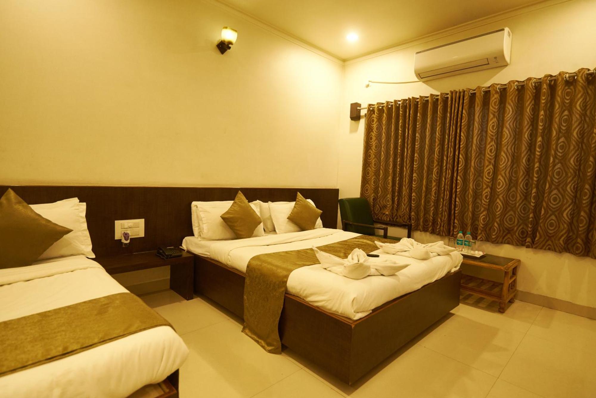 Hotel Pride Inn Shirdi Exterior foto
